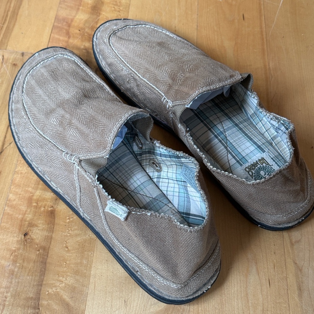 Simple Men's Brown Slip-On Loafers